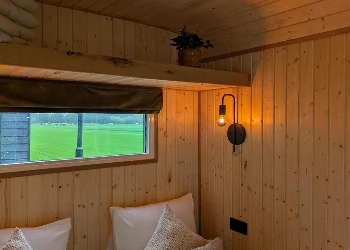 Chalet Crash'nstay - Mamaloe Waalwijk