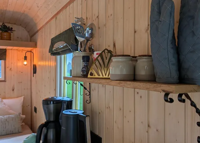 Crash'nstay - Mamaloe Σαλέ Waalwijk